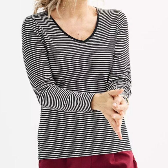 Croft & Barrow Classic Long Sleeve T-Shirt for Women Sz XL black & white stripes - Picture 1 of 7